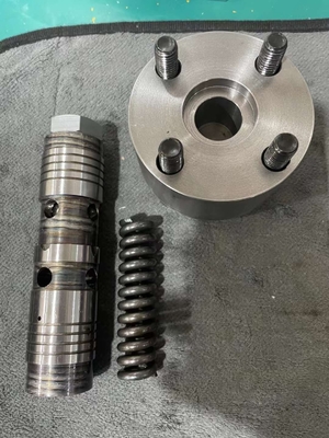 Ship Crane Hydraulic Parts HP08 Reversing Valve And HCB08 Balancing Valve Block Accessories Supplier